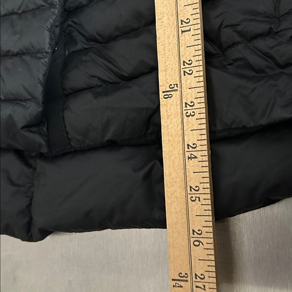 Athleta black Downkind Jacket Women’s Down Fill Snap Up Packable Puffer sz small - Picture 8 of 9